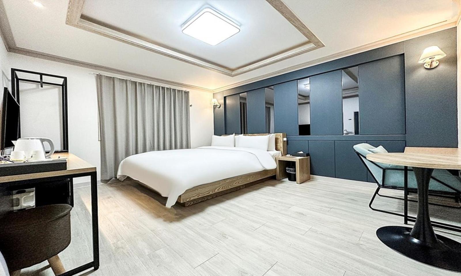 Gumi Time Hotel Kültér fotó